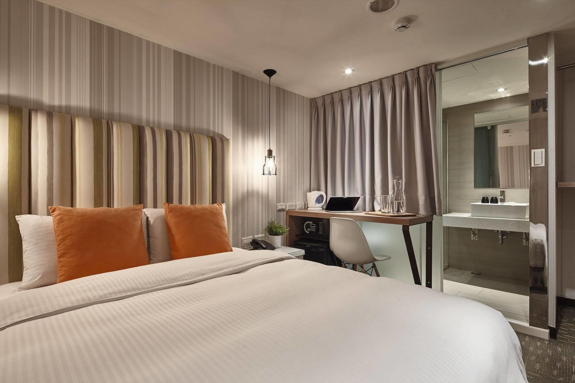 Via Loft Hotel Taipei Exterior photo