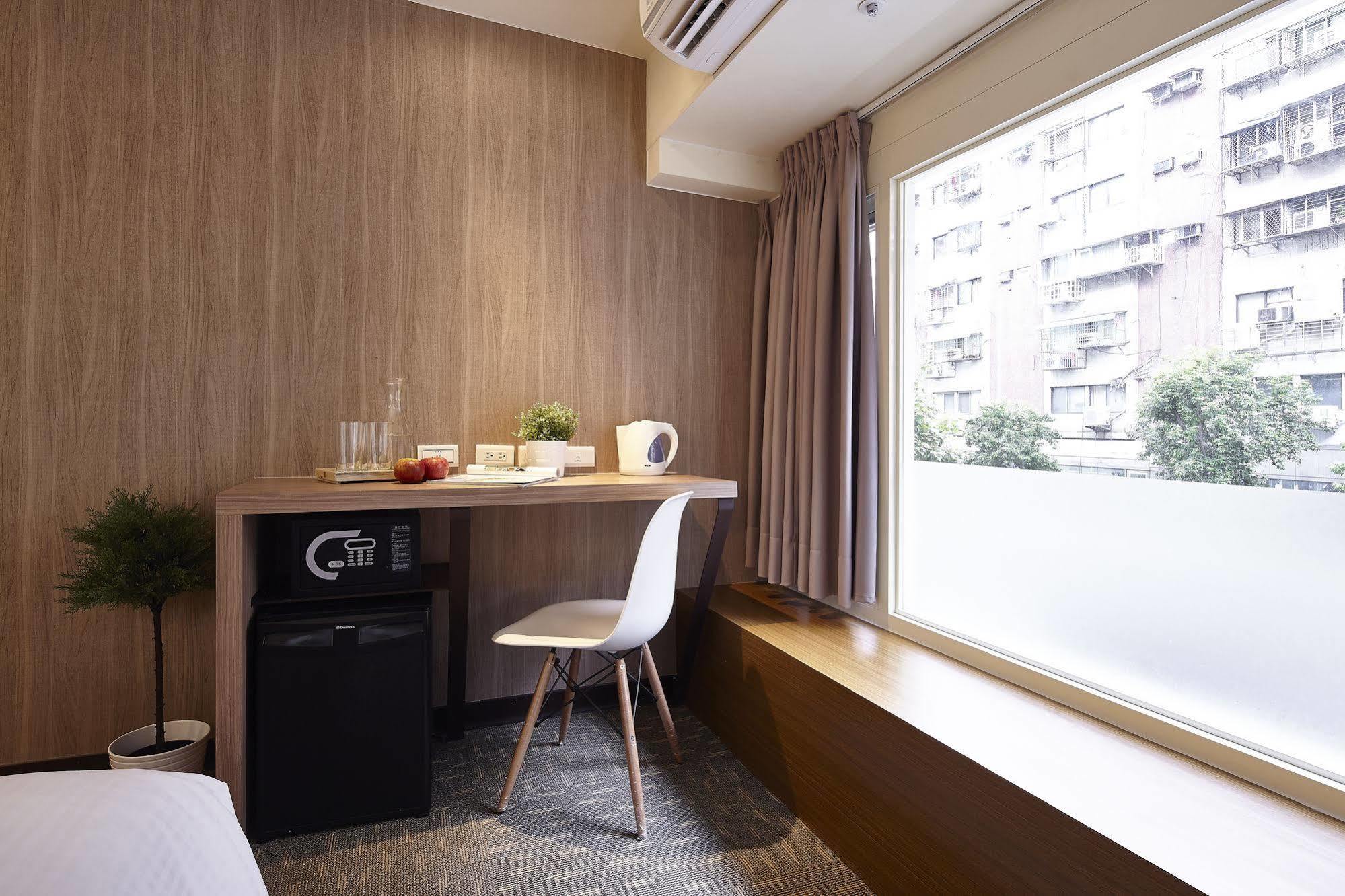 Via Loft Hotel Taipei Exterior photo